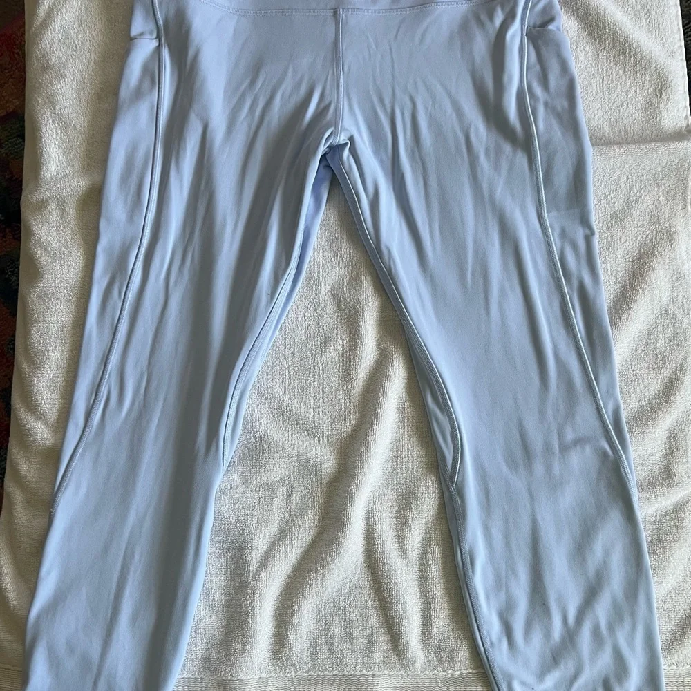 Lululemon Align HR Pant w/ Pockets 25" Pastel Blue Lined - Picture 5 of 8